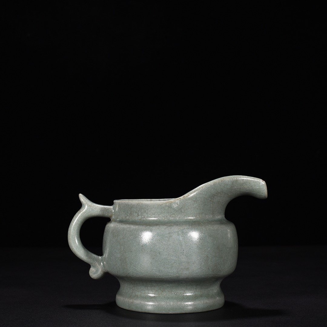 Song Dynasty Ru kiln azure glaze tea divider