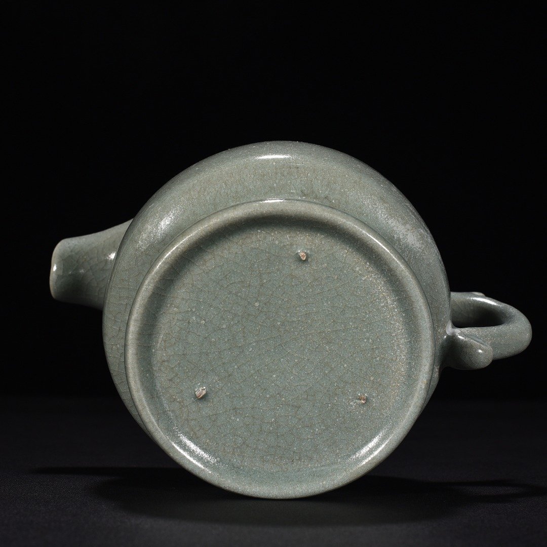 Song Dynasty Ru kiln azure glaze tea divider