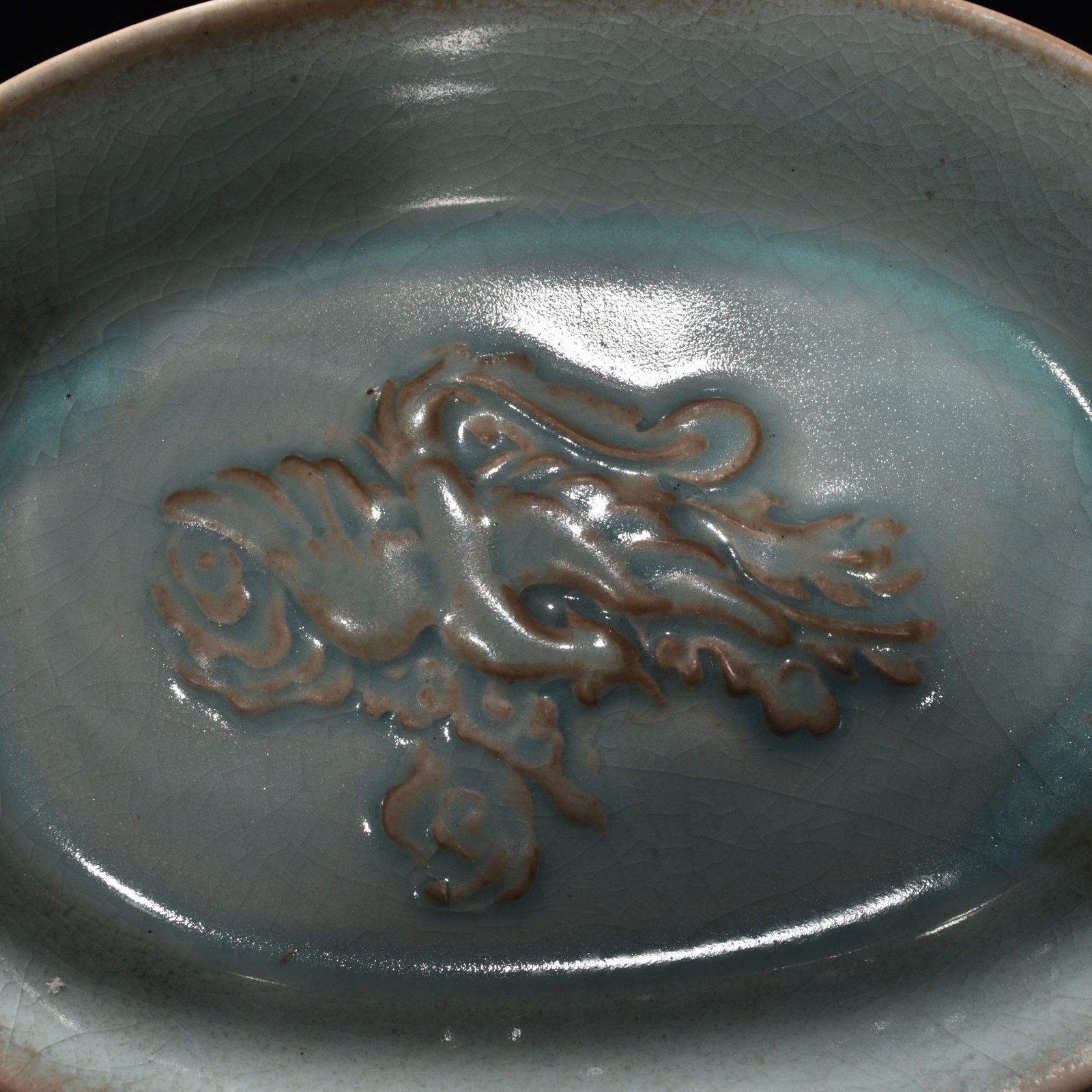 Song Dynasty Ru kiln azure glaze narcissus basin with engraved poetry and phoenix