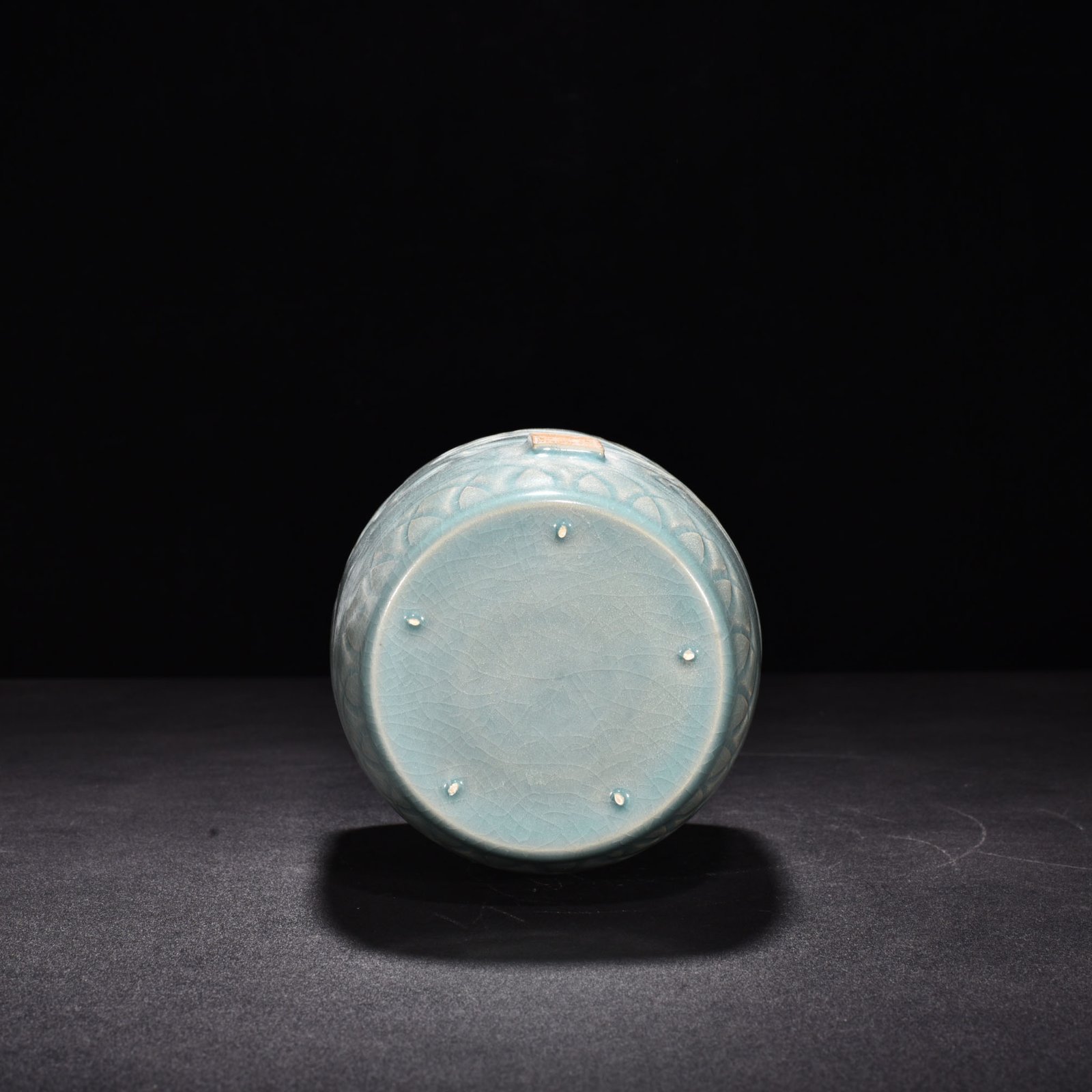 Song Dynasty Ru Kiln azure glaze plate-mouth vase with mandarin duck
