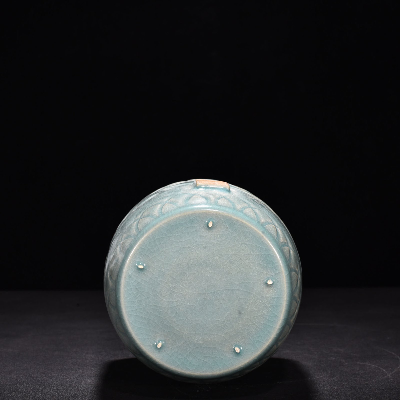 Song Dynasty Ru Kiln azure glaze plate-mouth vase with mandarin duck