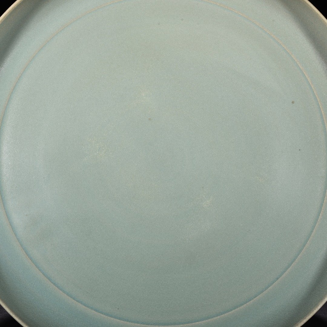 Song Dynasty Sky blue glaze disc from Ru Kiln
