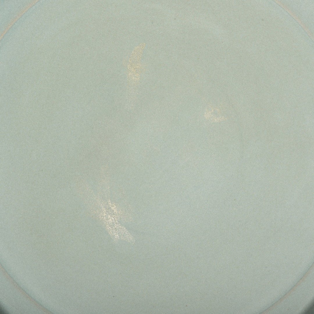 Song Dynasty Ru Kiln azure glaze folding waist large plate with flower mouth