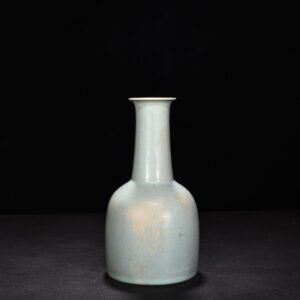Song Dynasty Ru kiln azure glaze rattle dish bottle