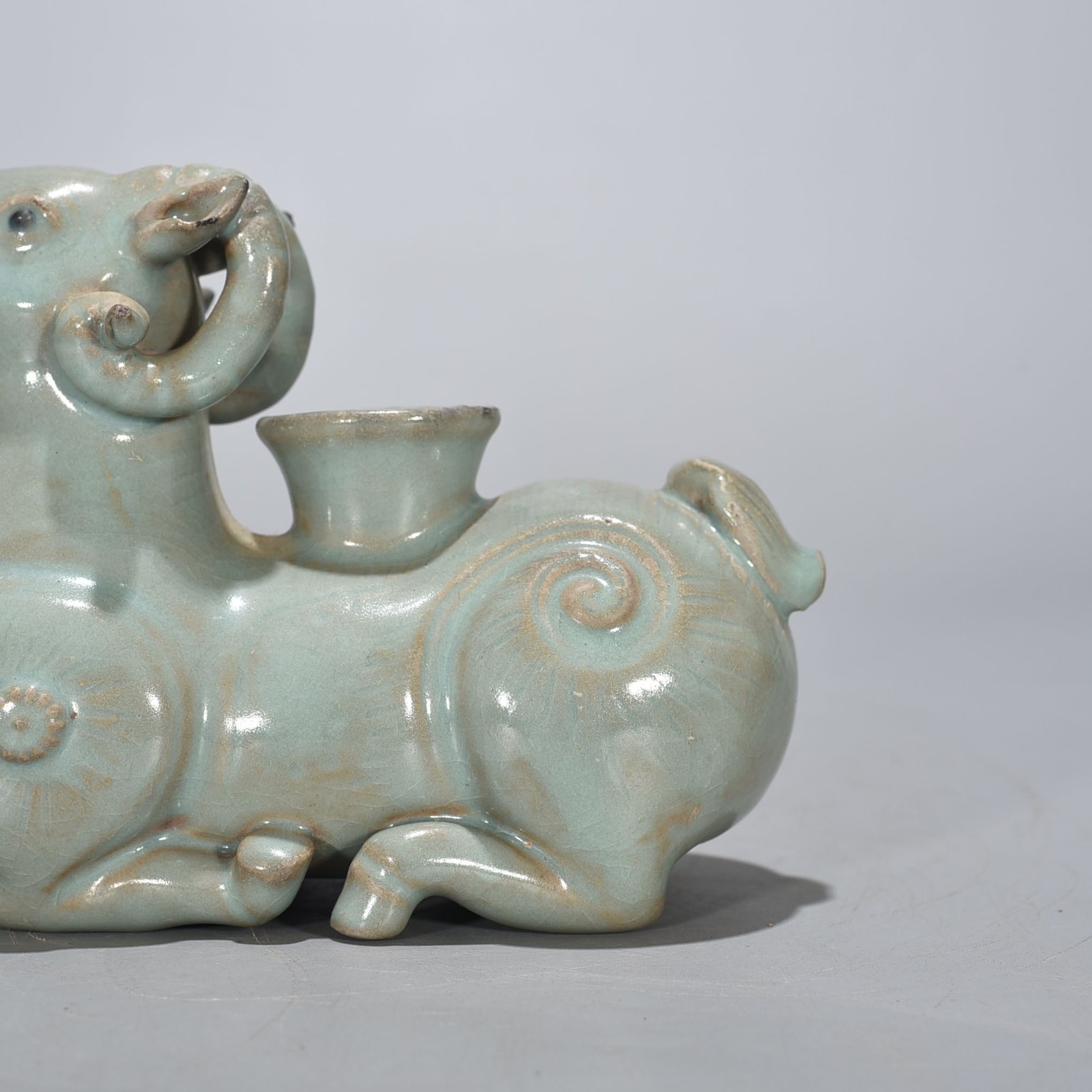 Song Dynasty Ru kiln azure glazed sheep statue