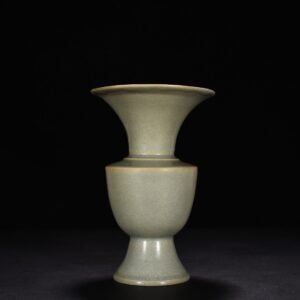 Song Dynasty Ru kiln azure glaze flower goblet