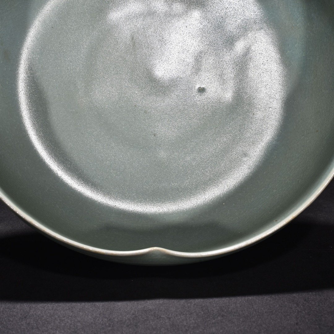Song Dynasty Ru kiln azure glaze sunflower mouth bowl