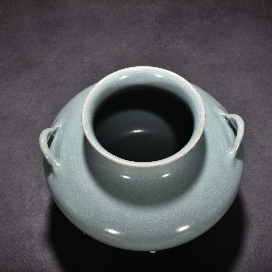 Song Dynasty A sky-green glazed fish basket statue from the Ru Kiln