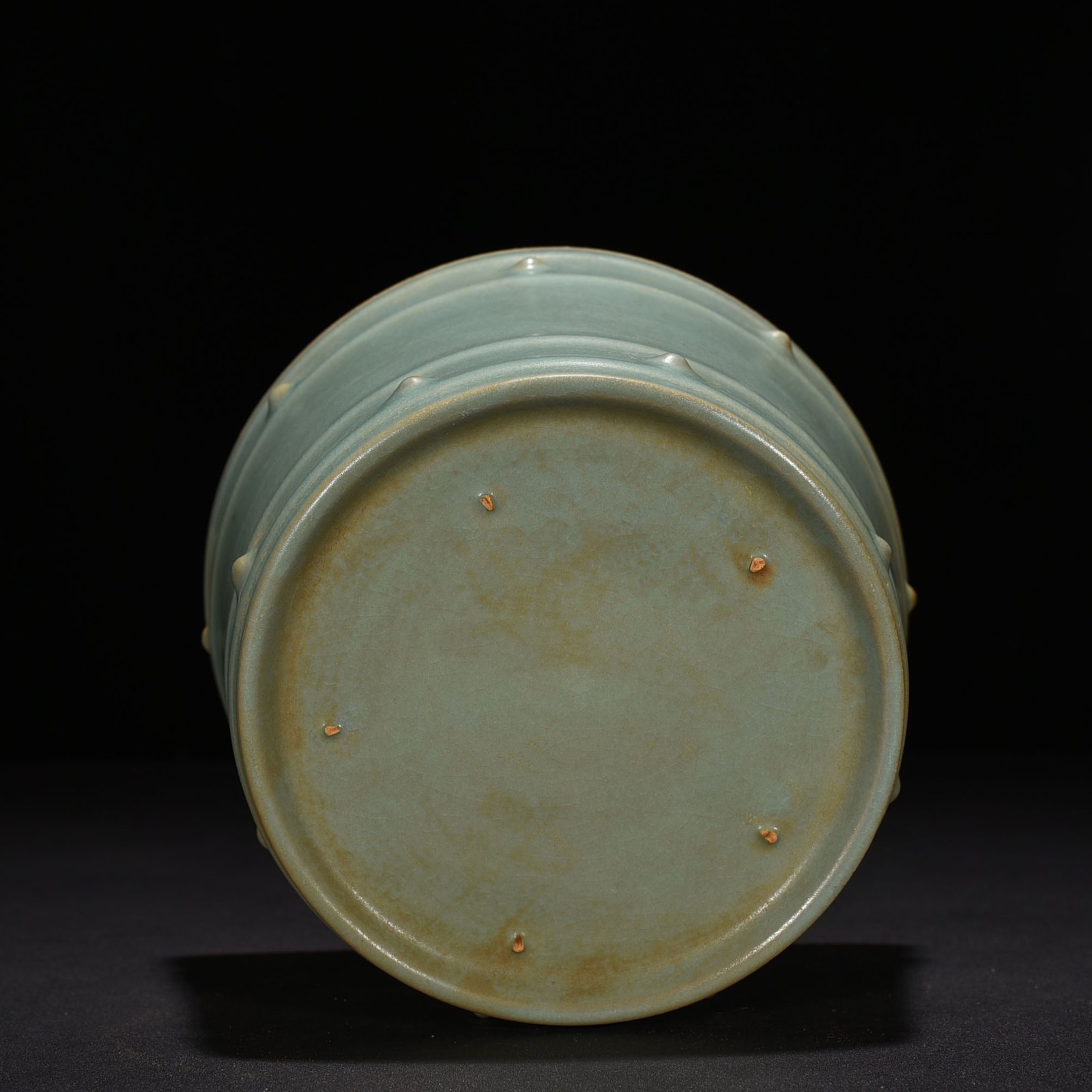 Song Dynasty Ru kiln azure glaze drum nail wash
