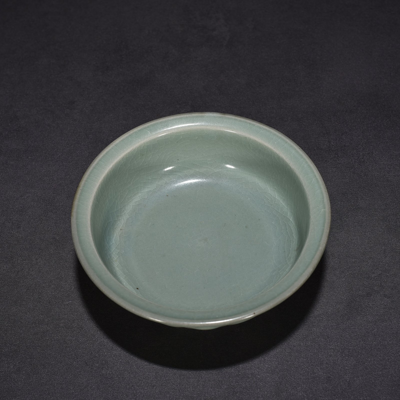 Song Dynasty Ru Kiln folded edge wash
