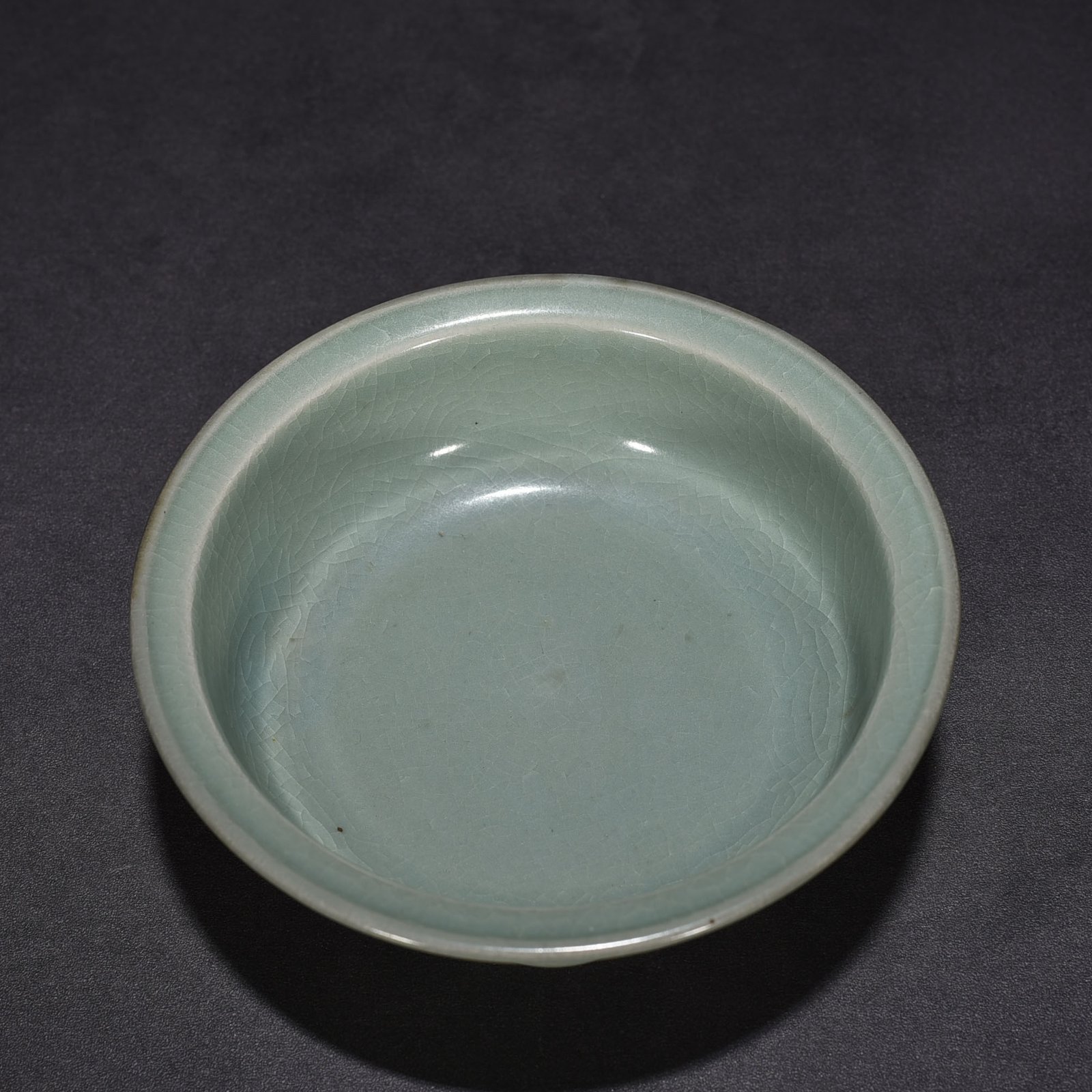 Song Dynasty Ru Kiln folded edge wash