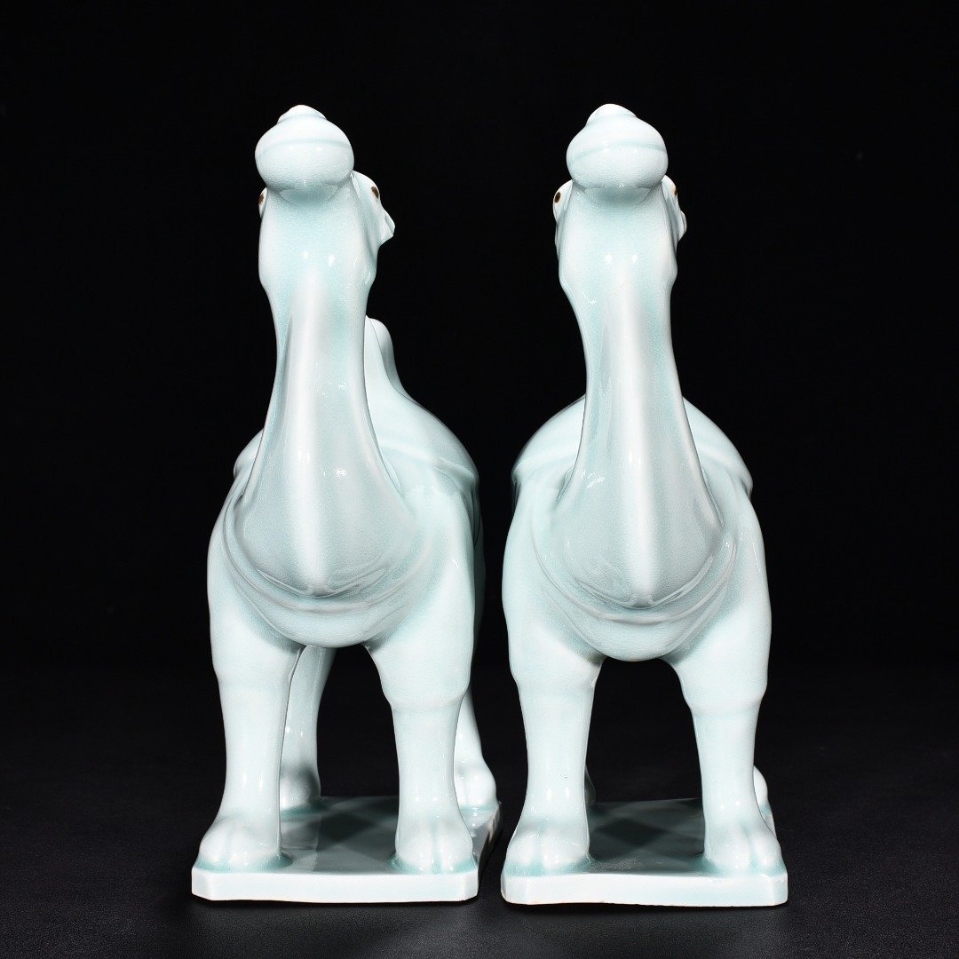 Song Dynasty Hutian Kiln Shadow Green Camel