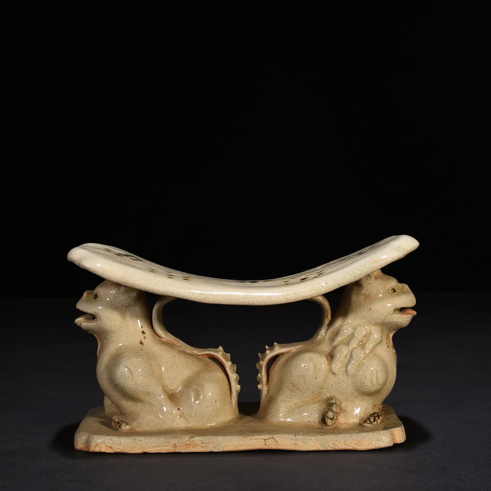 Song Dynasty Hutian Kiln Auspicious Animal Pillow