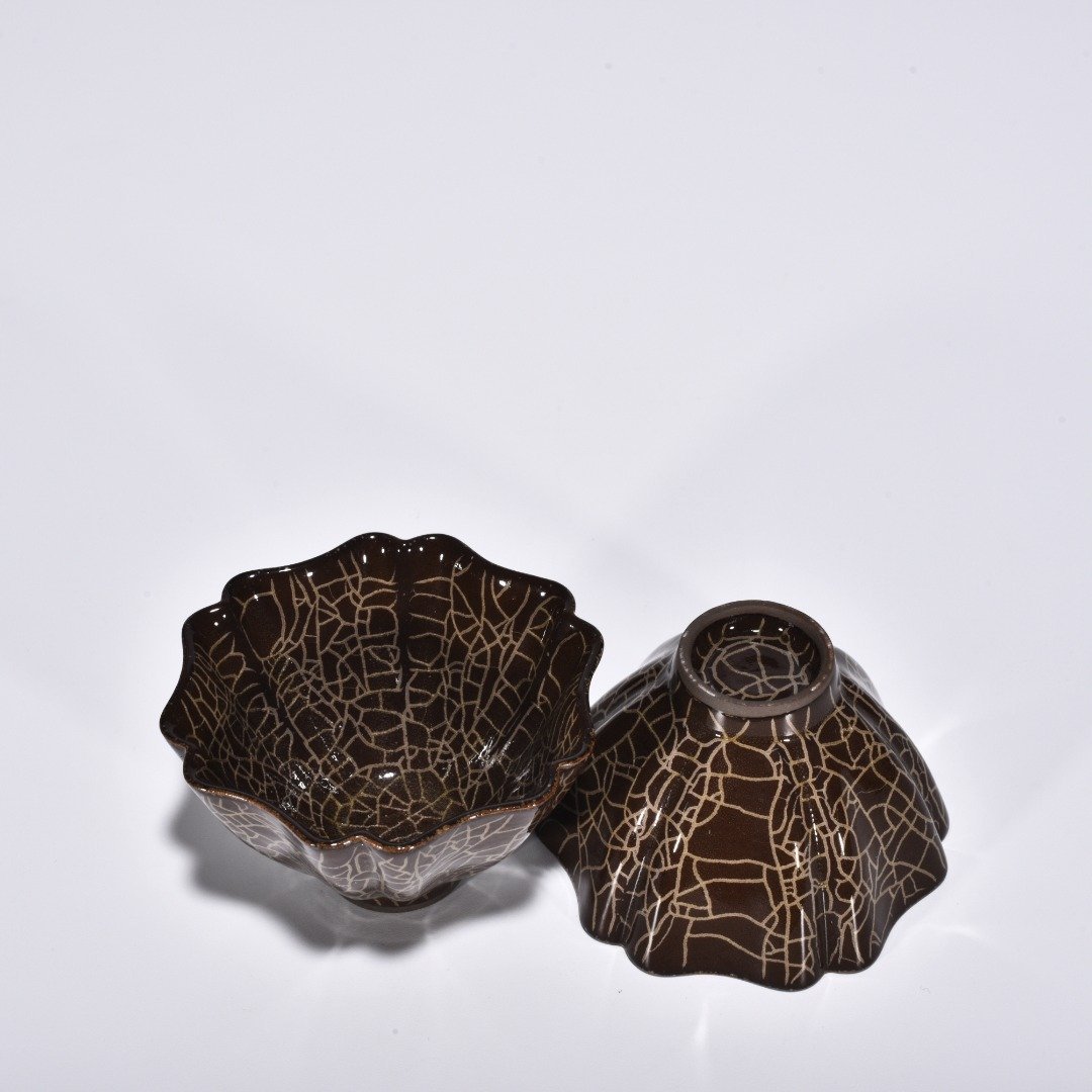 Song Dynasty Six-square cup with scraped edges  Xikou official kiln