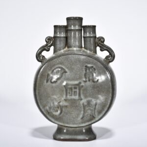 Song Dynasty xikou official kiln three-tube flat bottle