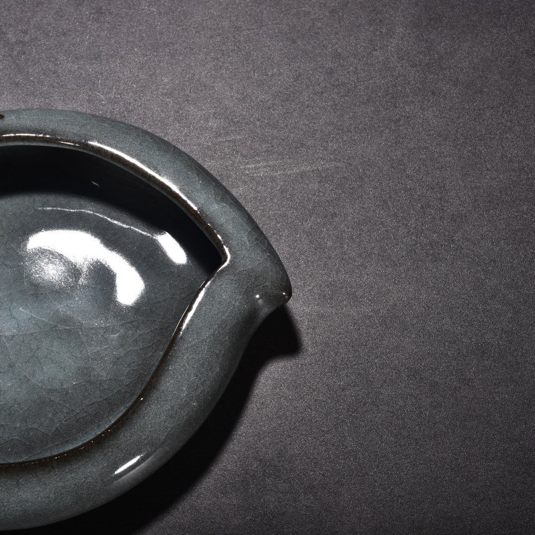 Song Dynasty xikou Official Kiln Peach Washer