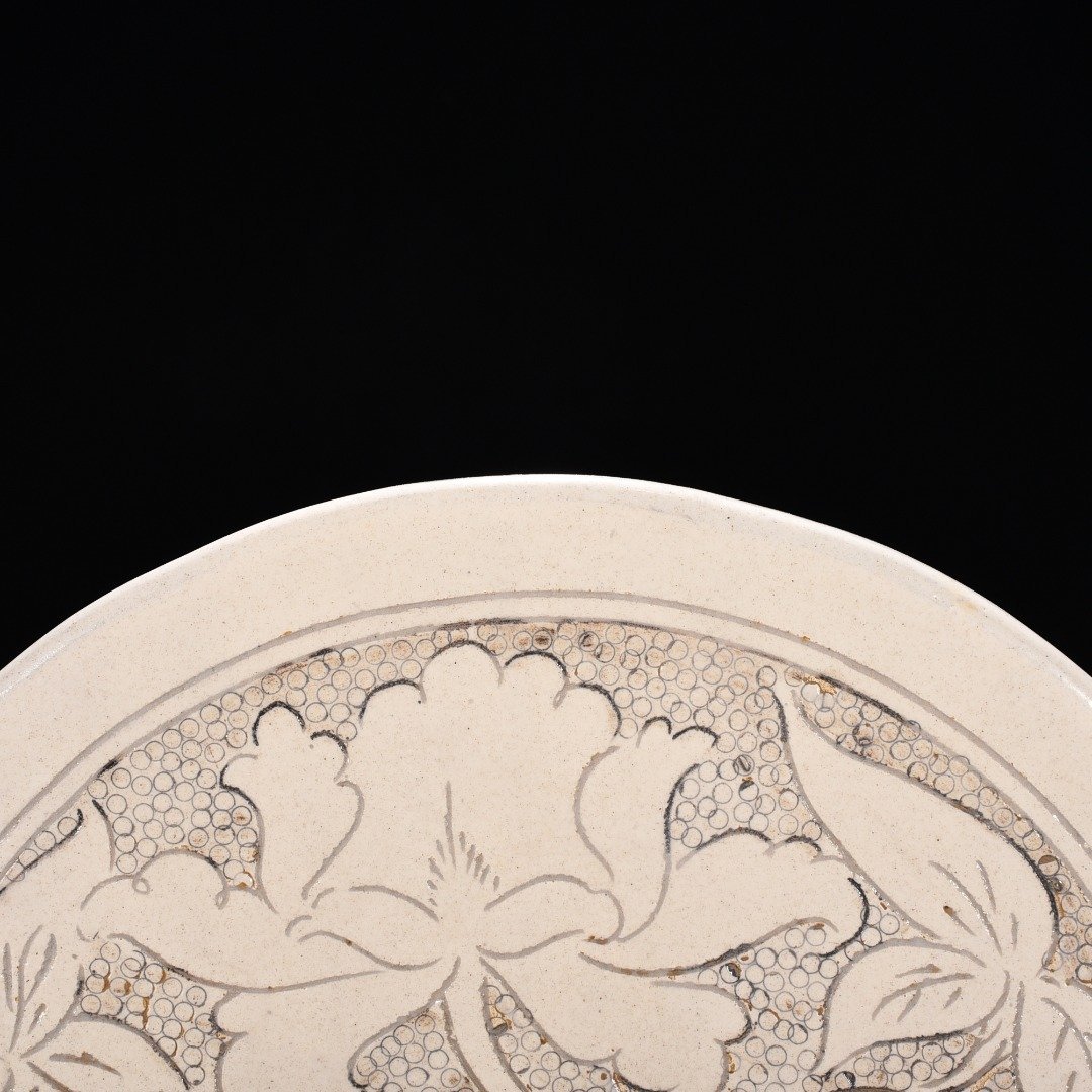 Song Dynasty Cizhou kiln carved peony flower pattern pillow