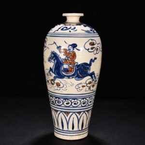 Song Dynasty Cizhou kiln blue and white plum vase