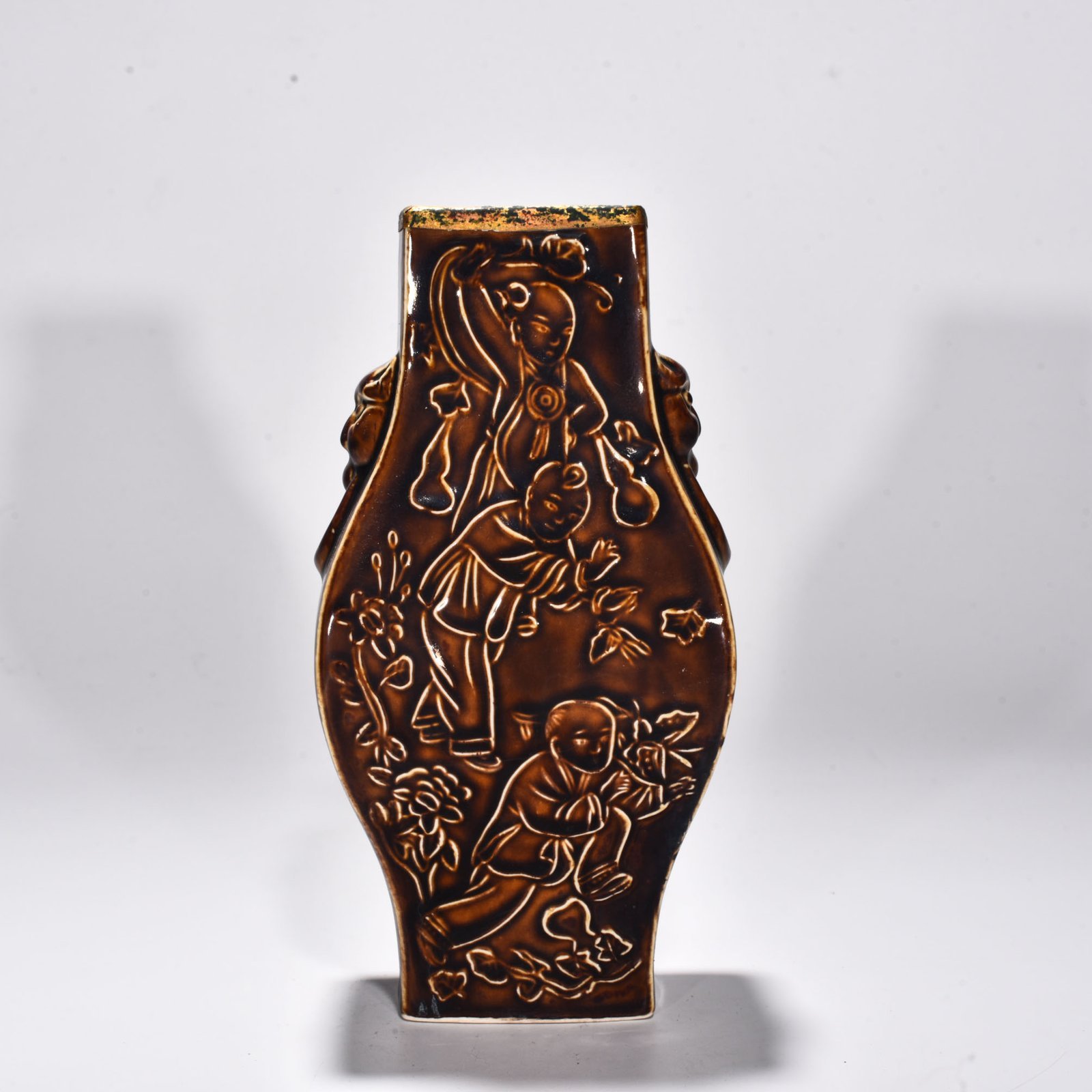 Song Dynasty Dingying infant play pattern animal ear flat bottle
