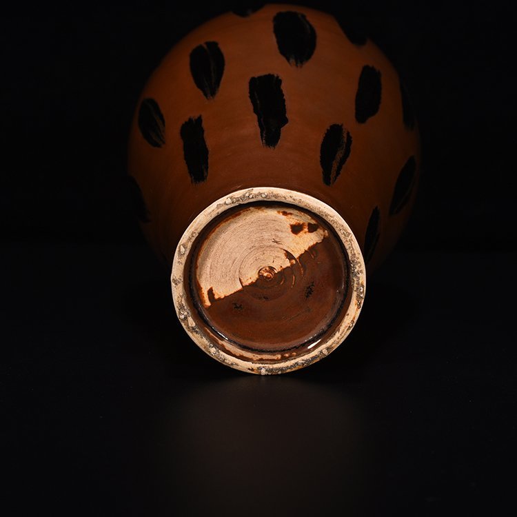 Song Dynasty Ziding rust-spotted plum vase