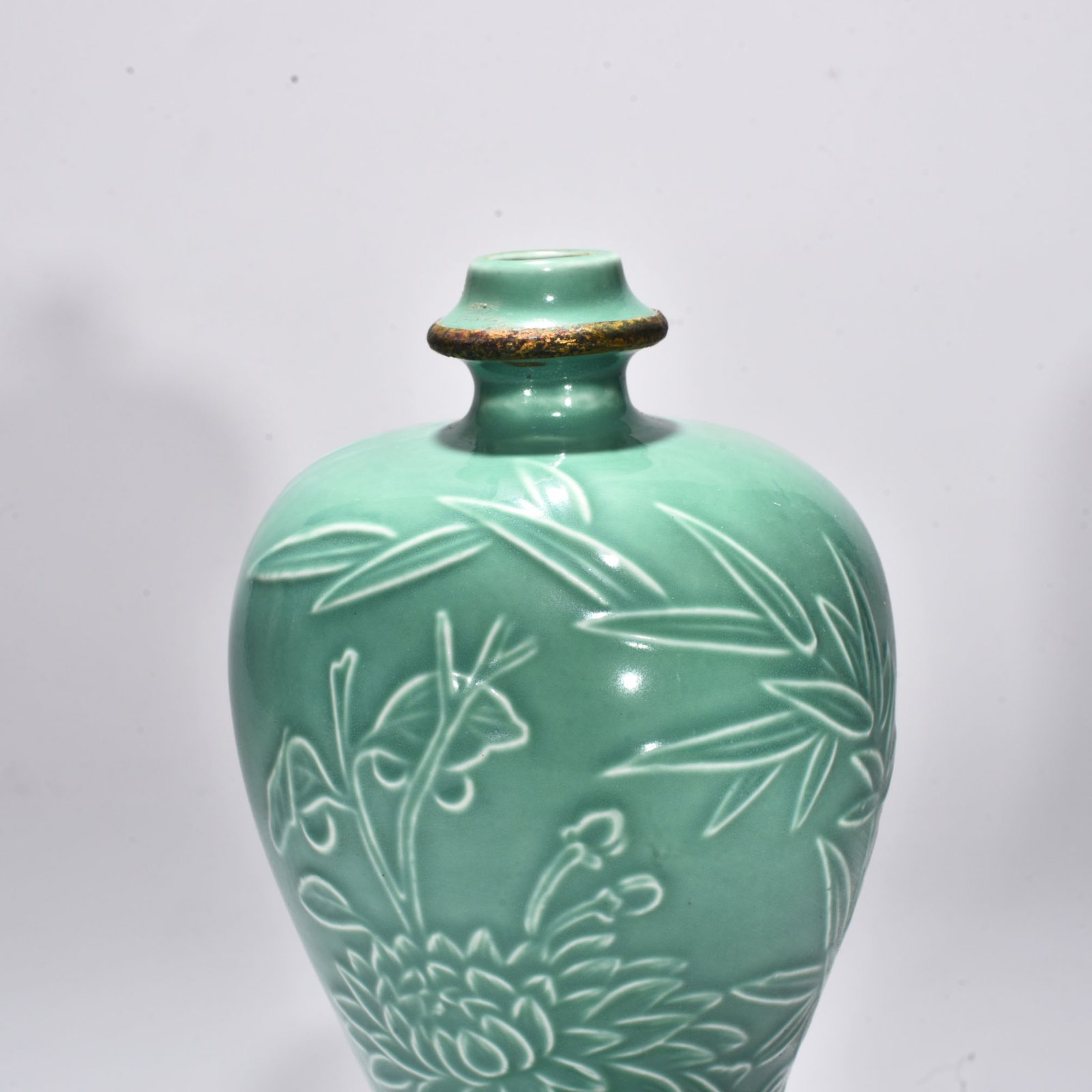 Song Dynasty Luding bamboo plum vase