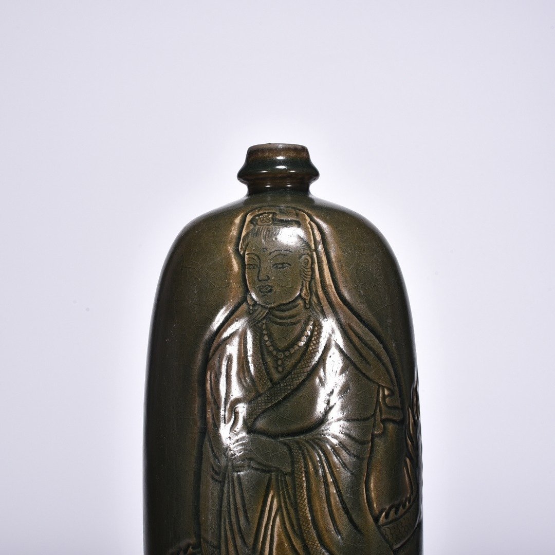 Song Dynasty Yaozhou kiln celadon plum vase