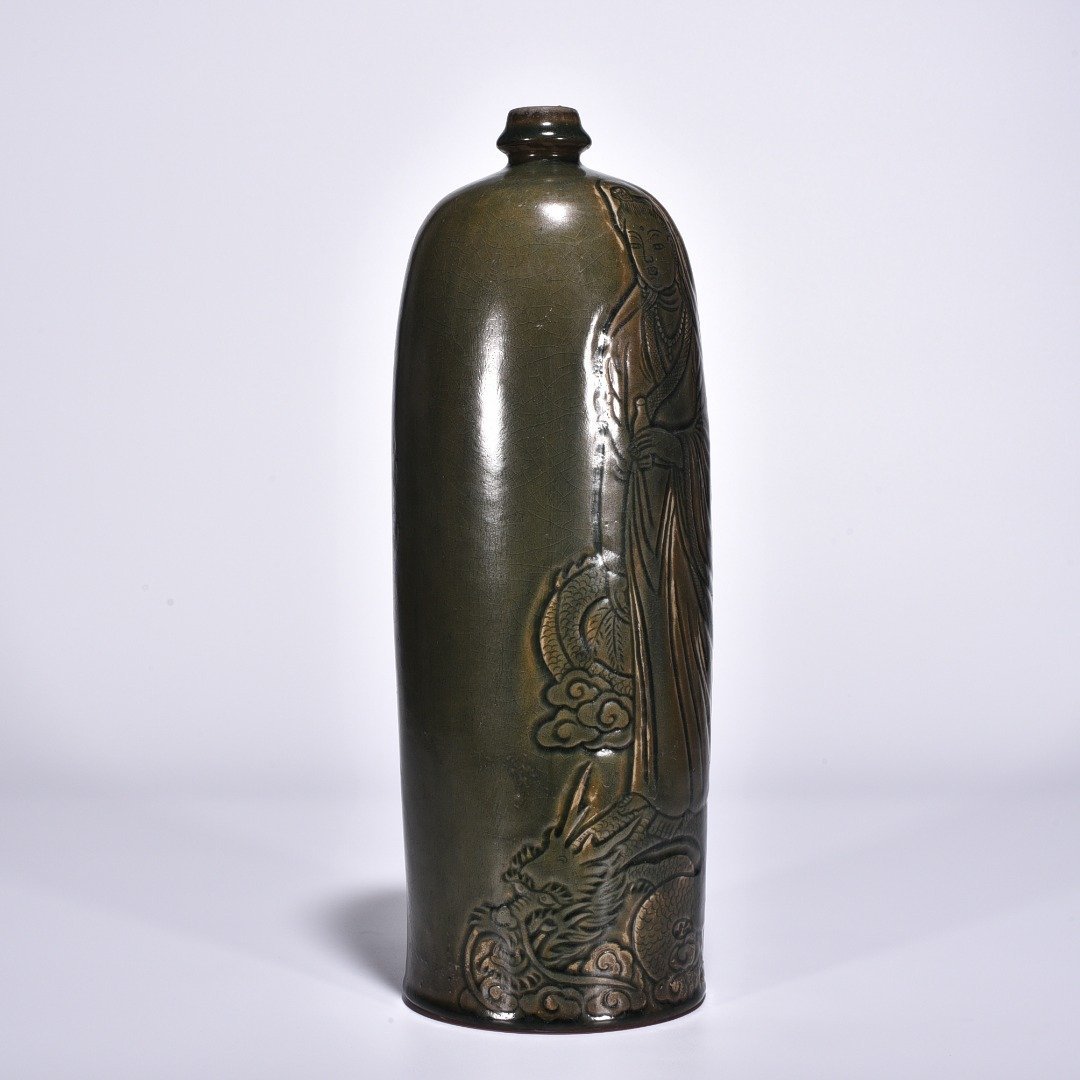 Song Dynasty Yaozhou kiln celadon plum vase