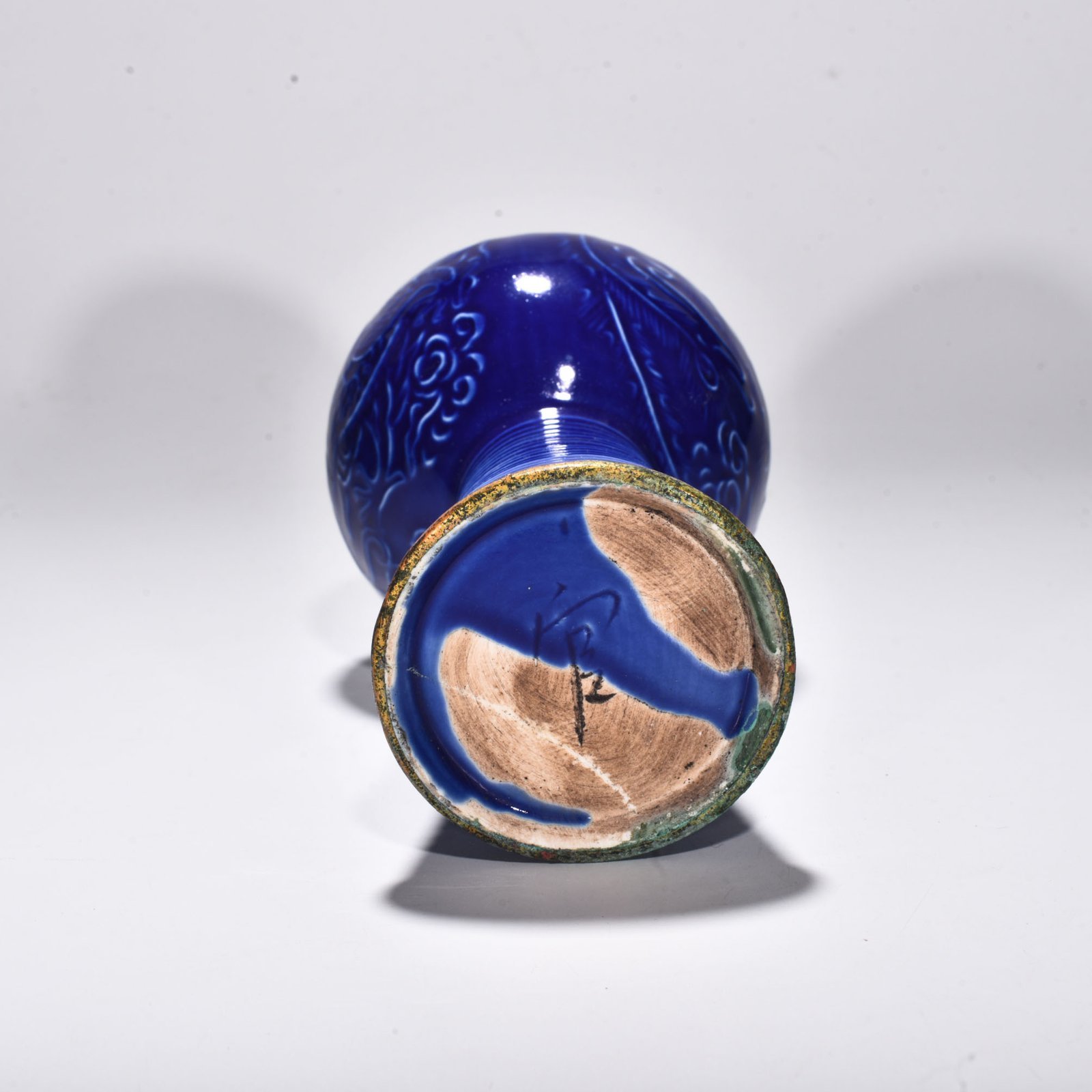 Song Dynasty blue Dingyun dragon pattern plum vase