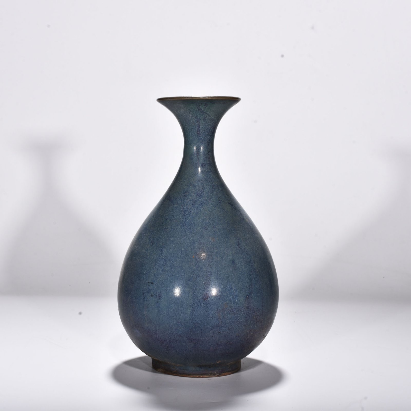 Song Dynasty Jun kiln lilac purple glaze earthworm mud pattern jade pot spring vase