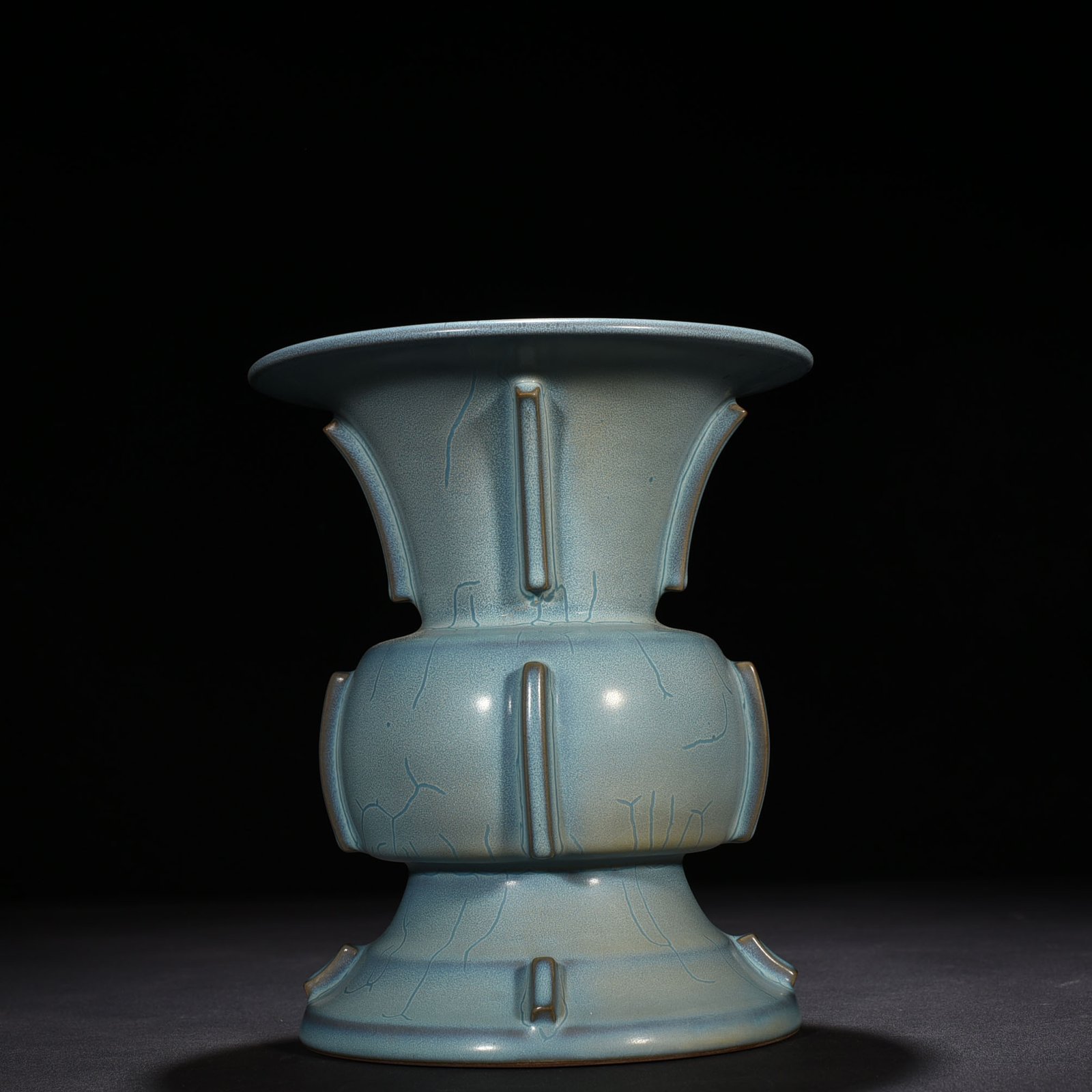 Song Dynasty Jun kiln azure glaze halberd statue with earthworm mud pattern
