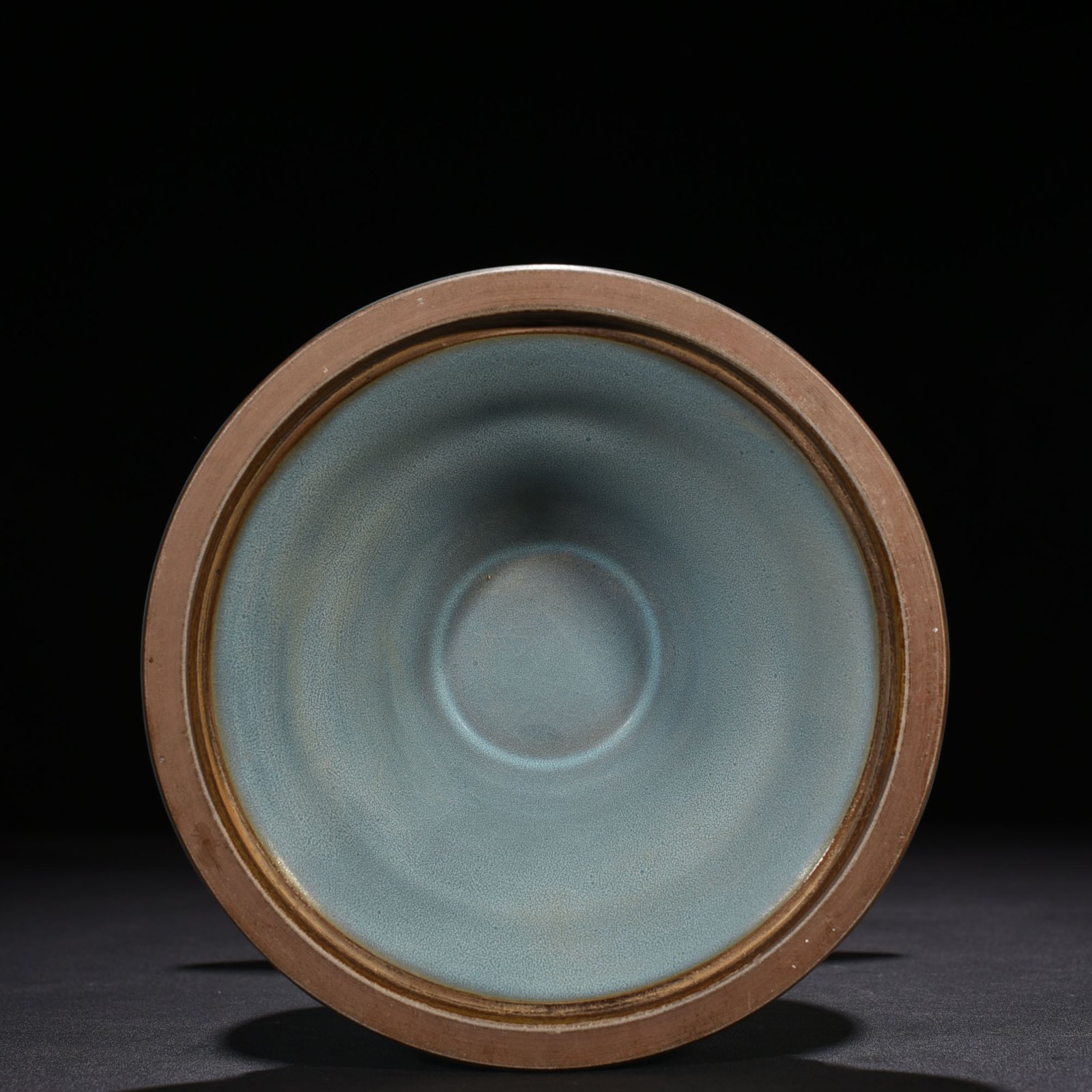 Song Dynasty Jun kiln azure glaze halberd statue with earthworm mud pattern