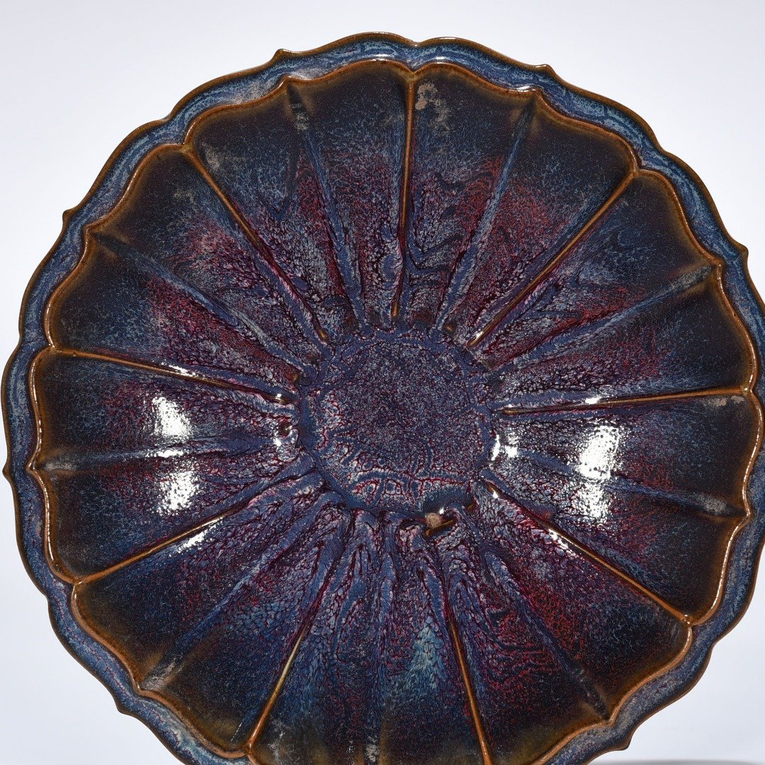 Song Dynasty Jun kiln Zhenghe first year rose purple glaze sunflower mouth wash
