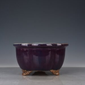 Song Dynasty Jun kiln obsidian purple glazed flowerpot Jianfu Palace