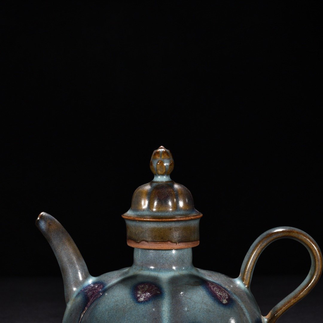 Song Dynasty Jun kiln obsidian spot scratched edge pot