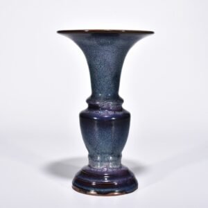Song Dynasty Jun kiln obsidian rose purple glaze vase