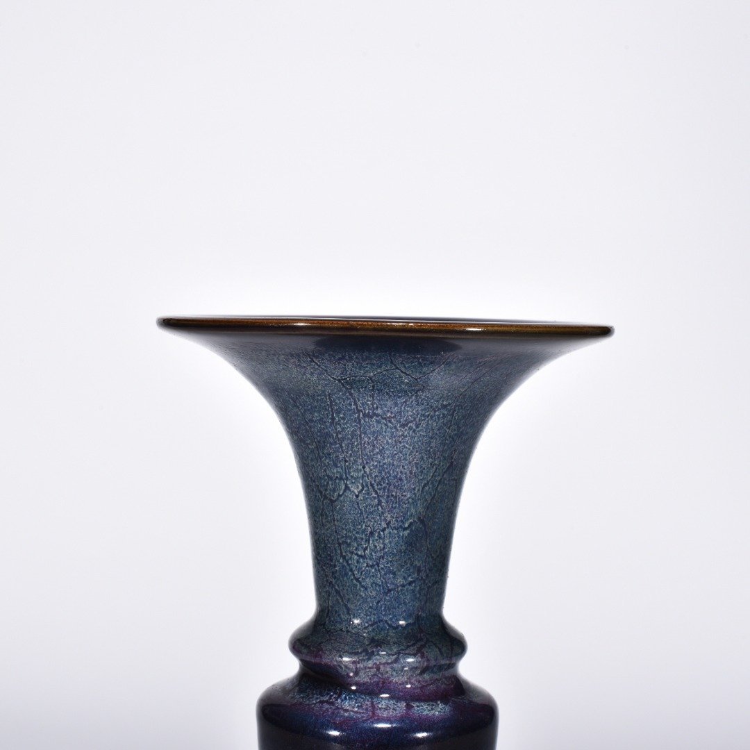 Song Dynasty Jun kiln obsidian rose purple glaze vase