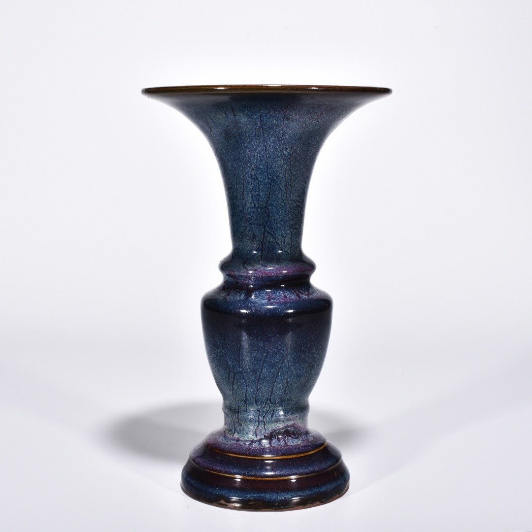 Song Dynasty Jun kiln obsidian rose purple glaze vase