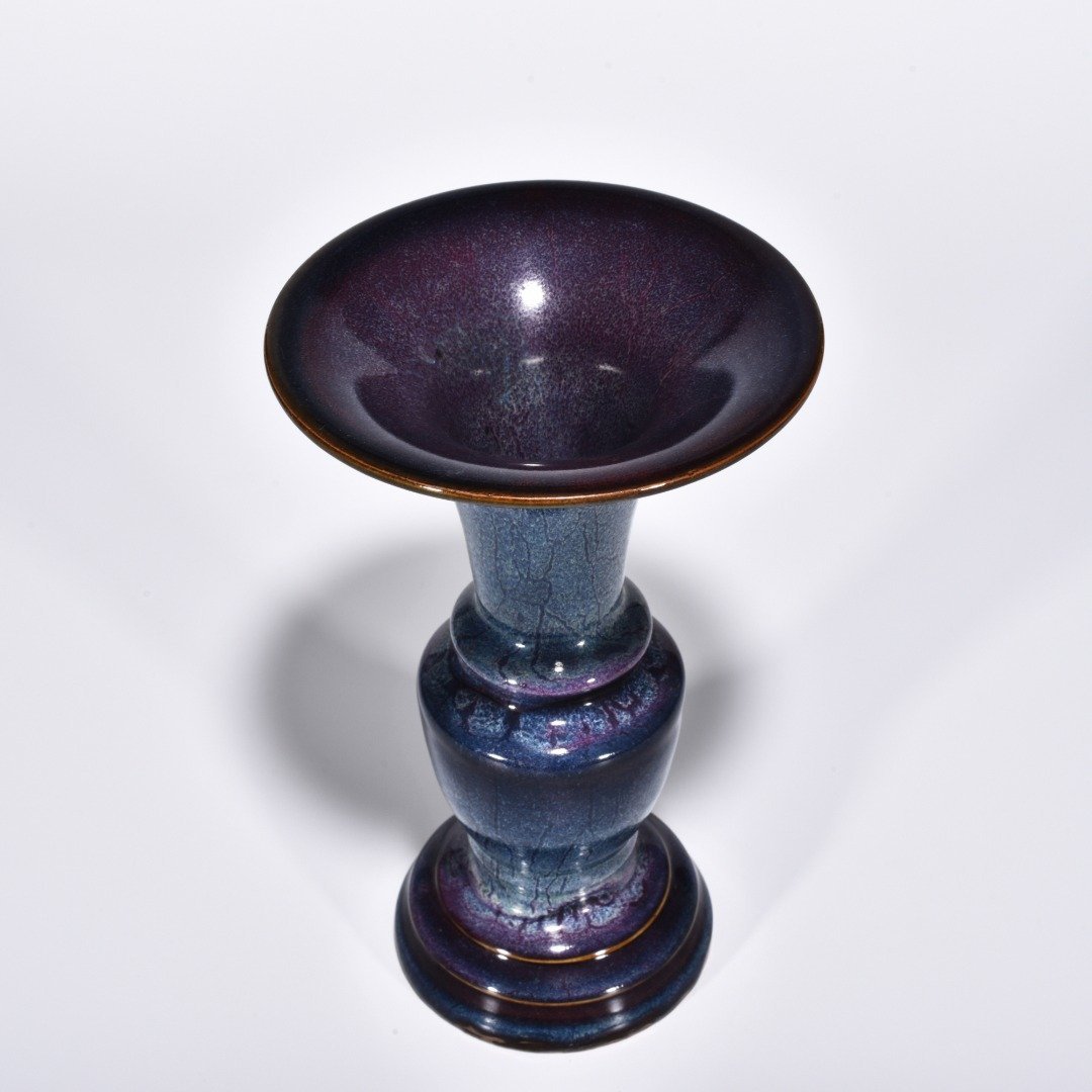 Song Dynasty Jun kiln obsidian rose purple glaze vase