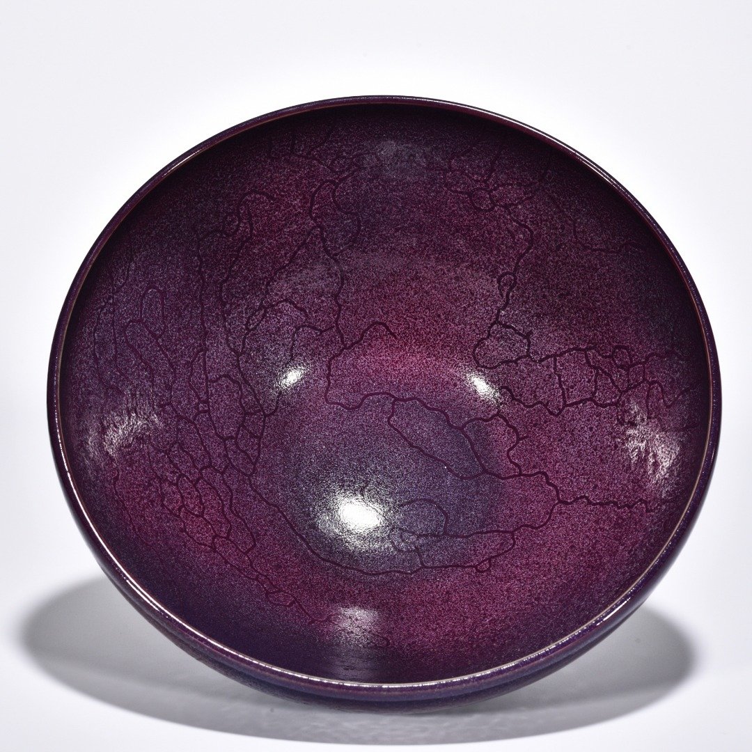 Song Dynasty Jun kiln obsidian rose purple glaze earthworm mud pattern bowl