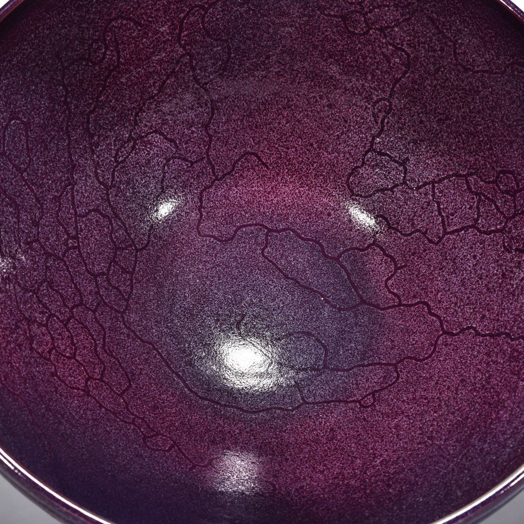 Song Dynasty Jun kiln obsidian rose purple glaze earthworm mud pattern bowl