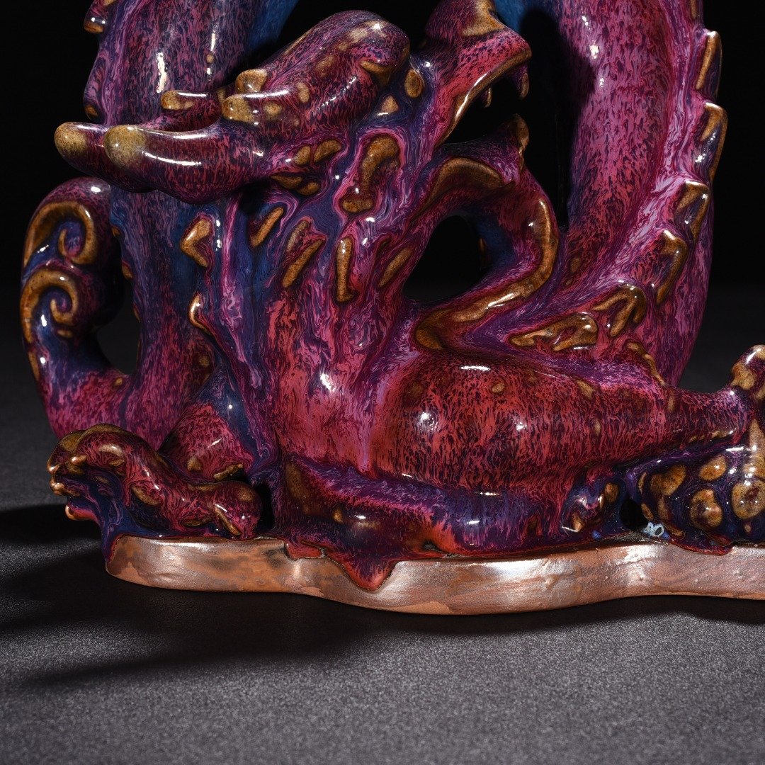 Song Dynasty Jun kiln obsidian rose purple glaze earthworm walking mud dragon pattern