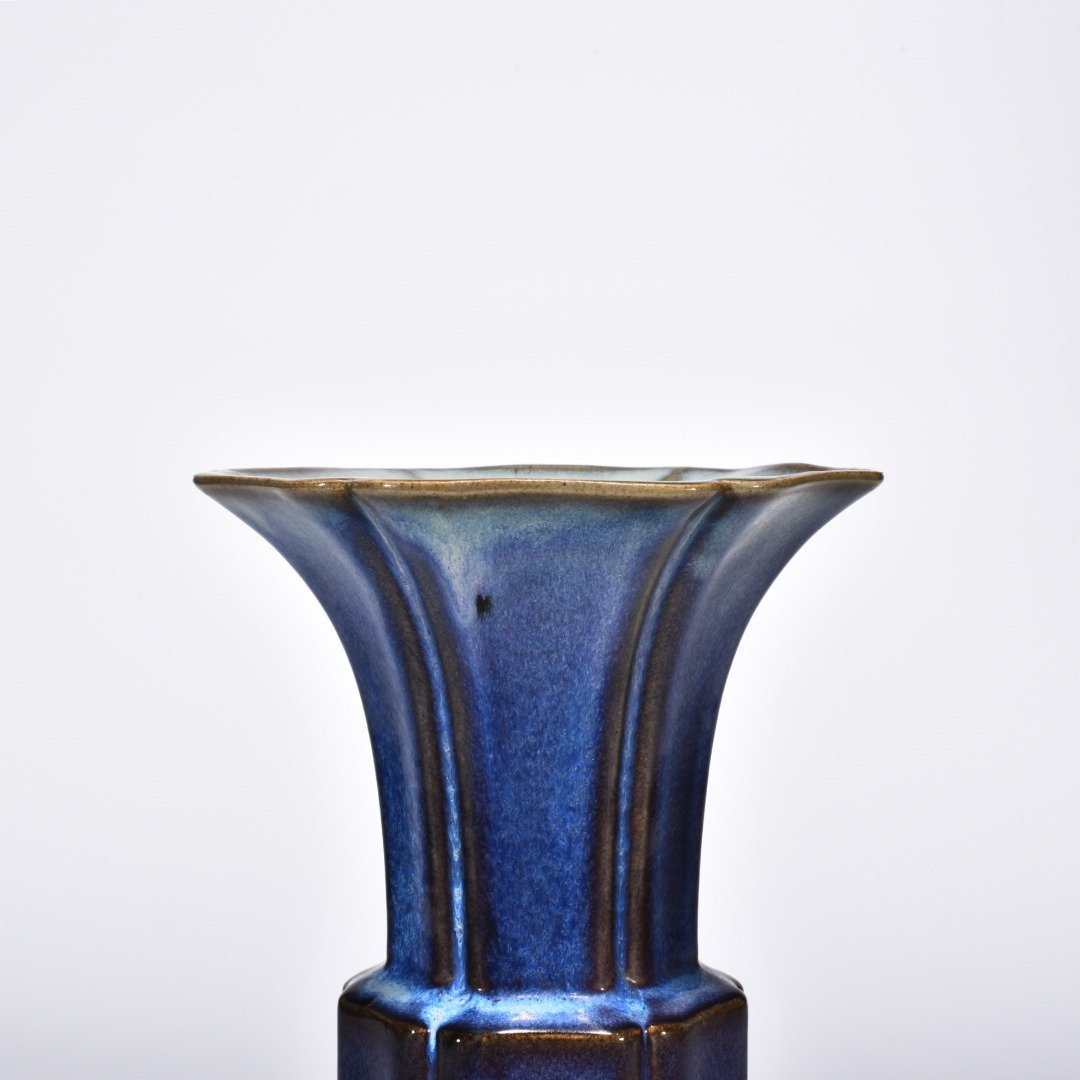 Song Dynasty Jun kiln obsidian grape purple glaze hexagonal flower goblet