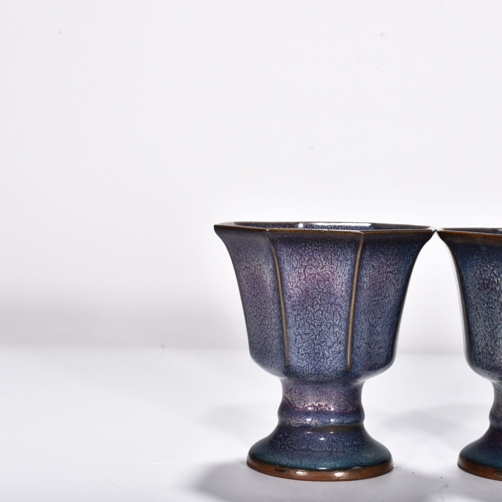 Song Dynasty Jun kiln rose purple glaze eight-way stem cup