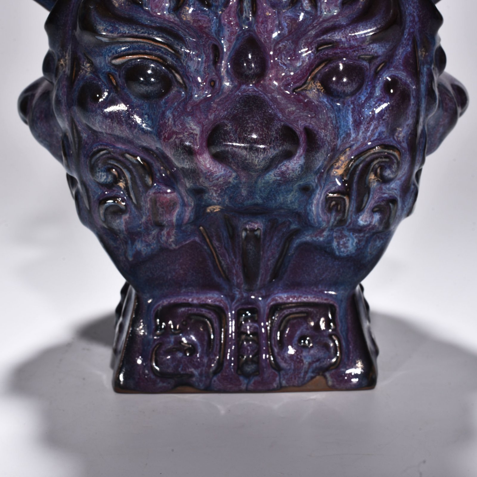 Song Dynasty Jun kiln rose purple glaze animal mask double-eared square statue