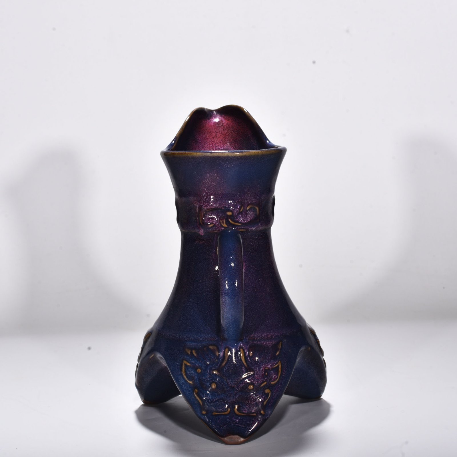 Song Dynasty Jun kiln rose purple glaze animal mask teapot