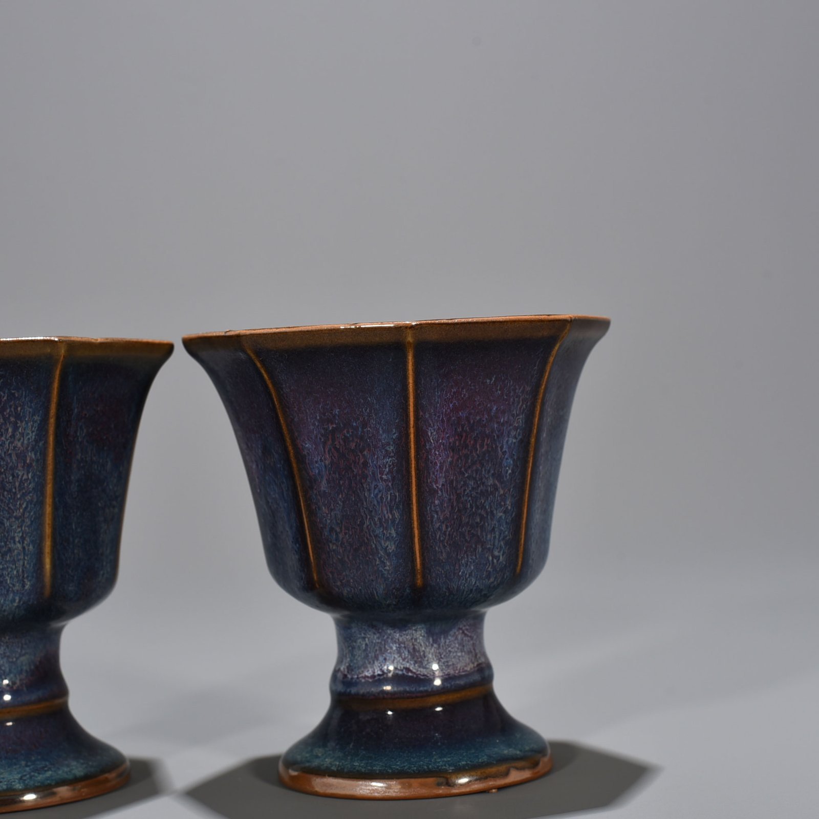 Song Dynasty Jun kiln rose purple glaze official eight-way stem cup
