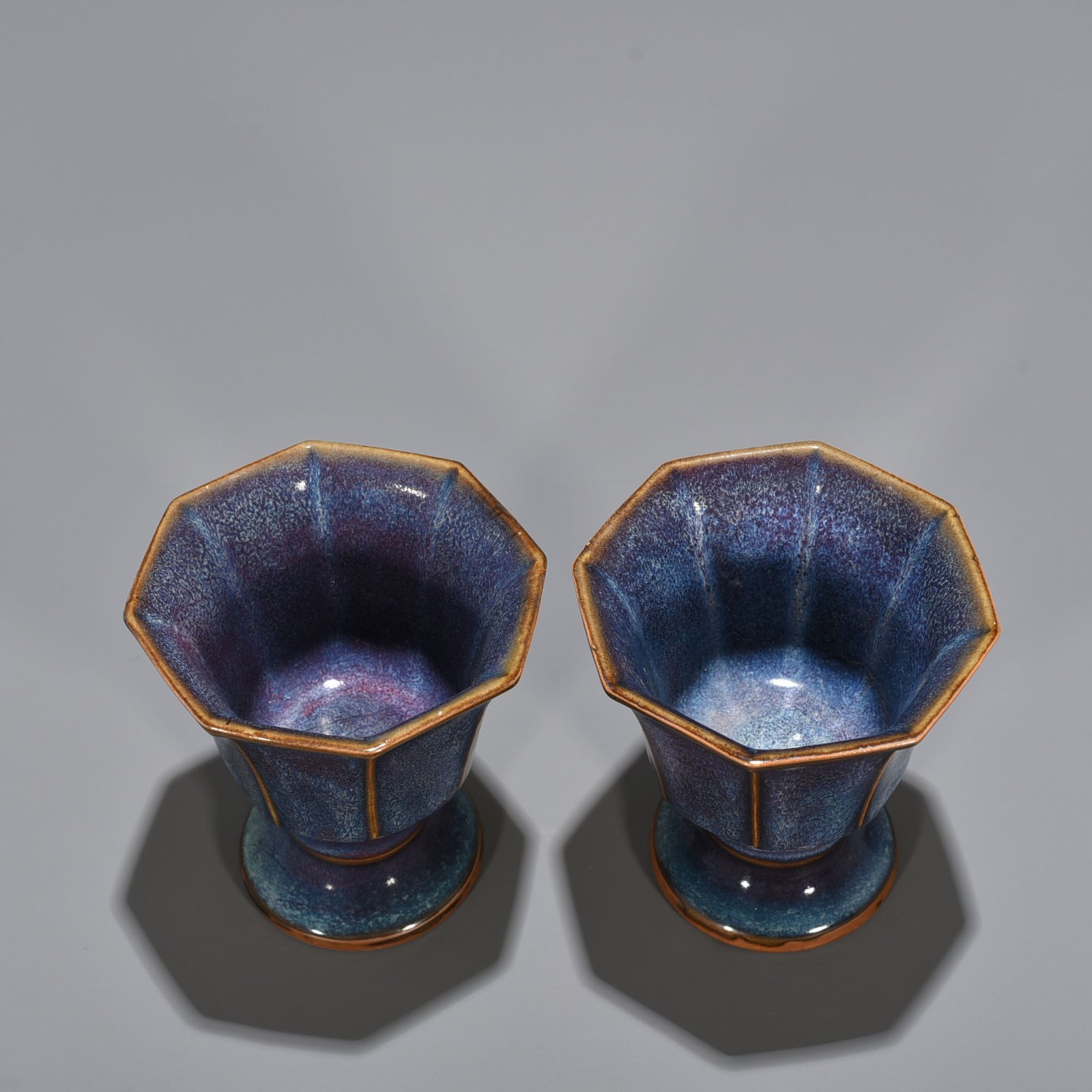 Song Dynasty Jun kiln rose purple glaze official eight-way stem cup