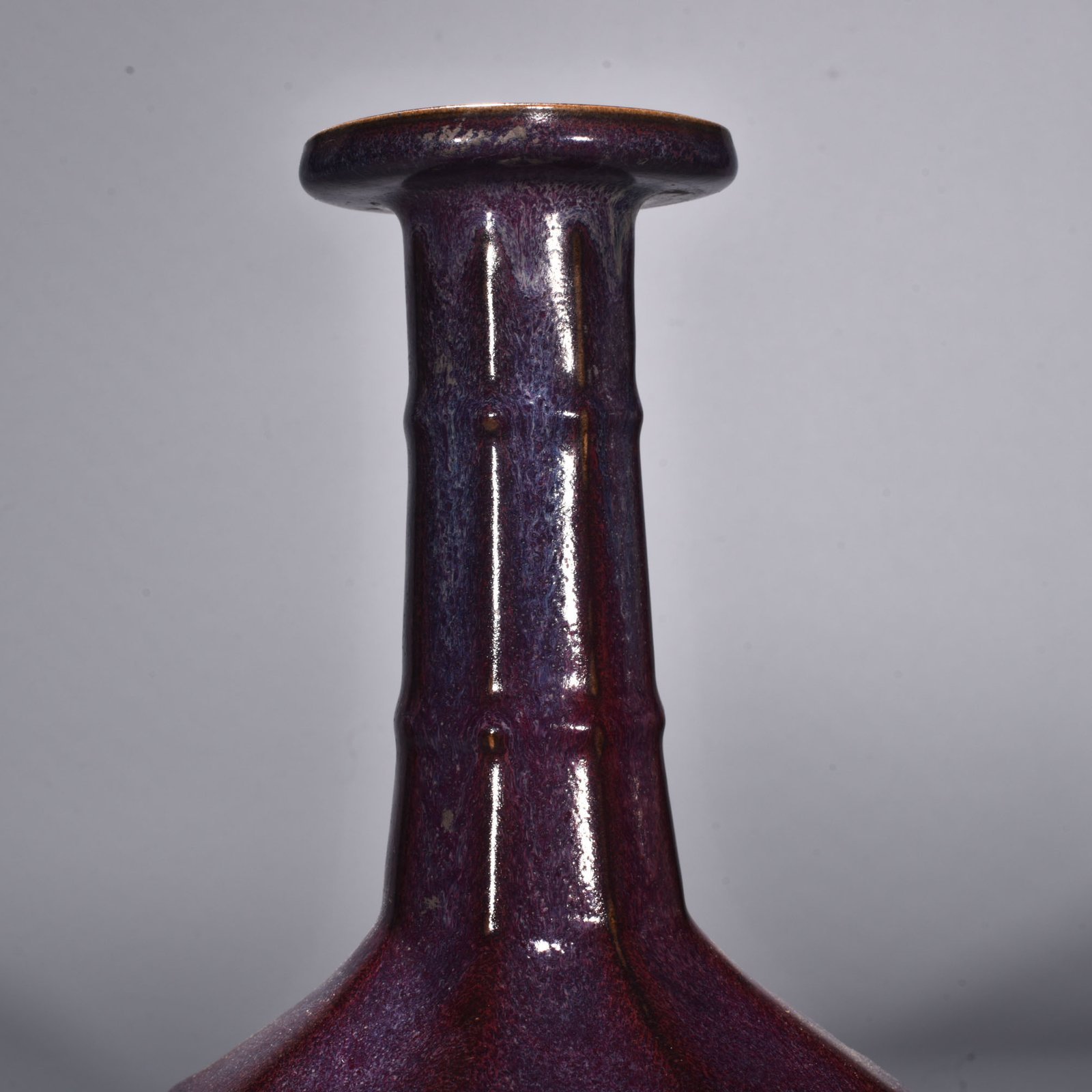 Song Dynasty Jun kiln rose purple glaze dazzling pattern octagonal mallet bottle