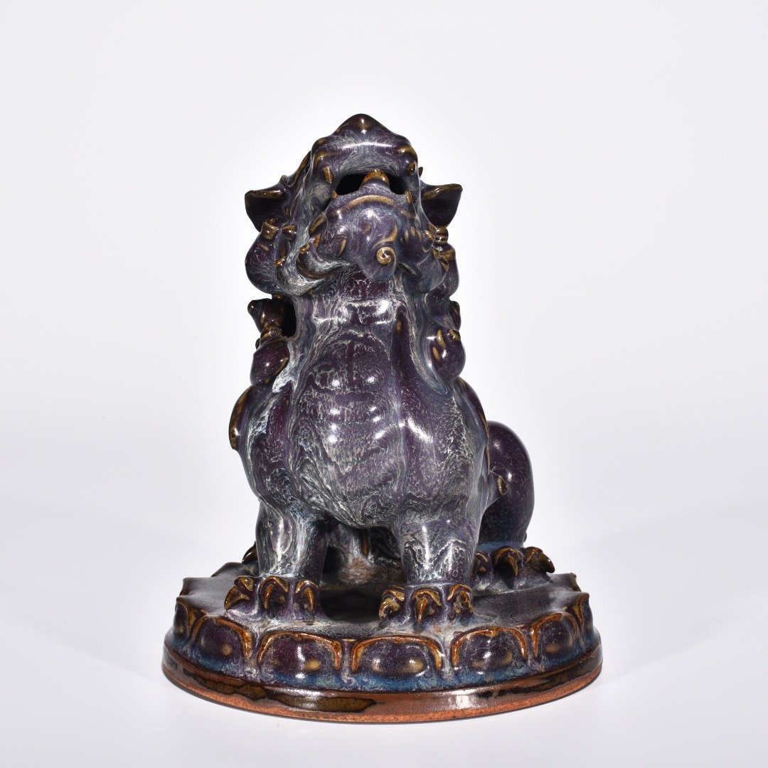 Song Dynasty Jun kiln rose purple glaze Suan Ni Statue