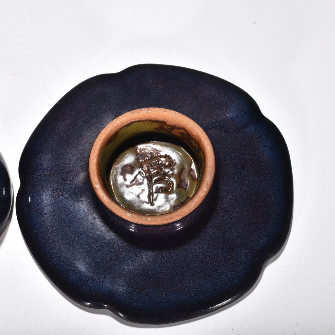 Song Dynasty Jun kiln rose purple glaze covered bowl